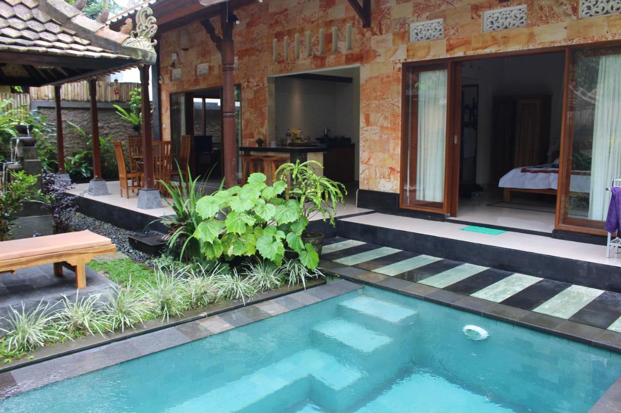 Villa Karunia House Ubud Extérieur photo